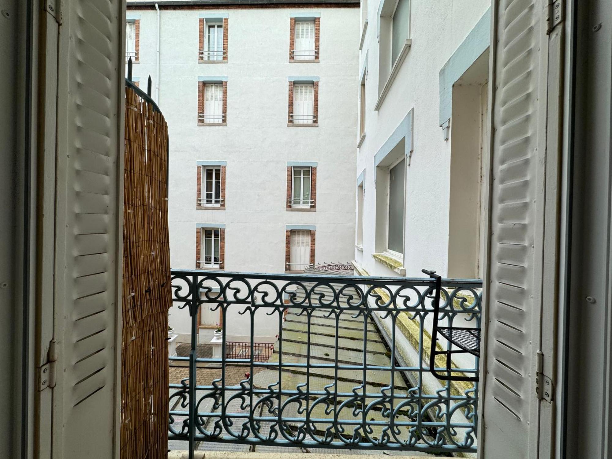 Petit Splendid - Ancien Palace, Balcon, Centre Βισύ Εξωτερικό φωτογραφία